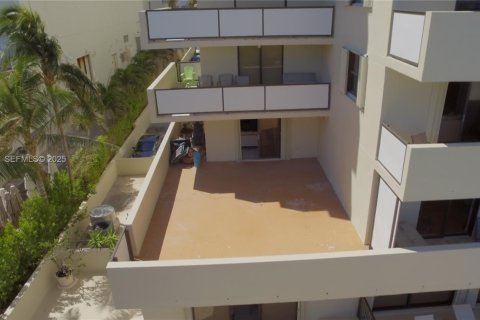 Condominio en venta en Miami Beach, Florida, 2 dormitorios, 102.94 m2 № 1992395 - foto 21