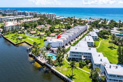 Condo in Hillsboro Beach, Florida, 3 bedrooms  № 2089592 - photo 2