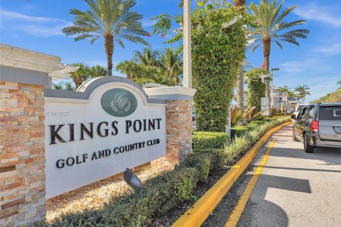 Condo in Delray Beach, Florida, 2 bedrooms  № 1892847 - photo 26