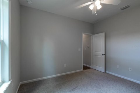 House in Trenton, Florida 3 bedrooms, 110.46 sq.m. № 1631531 - photo 26