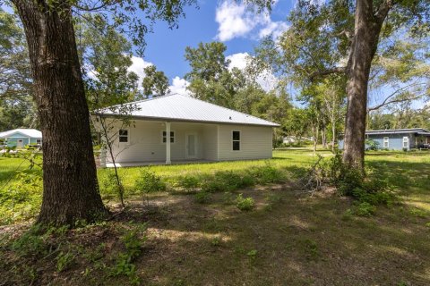 House in Trenton, Florida 3 bedrooms, 110.46 sq.m. № 1631531 - photo 28