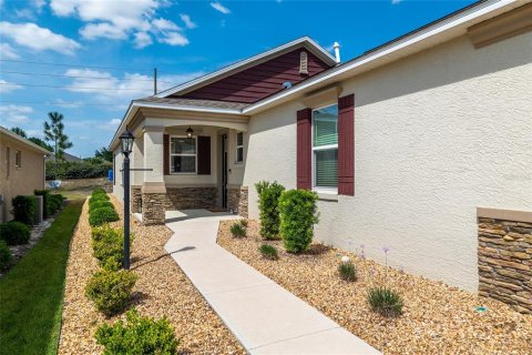 House in Ocala, Florida 2 bedrooms, 136.47 sq.m. № 1654251 - photo 6