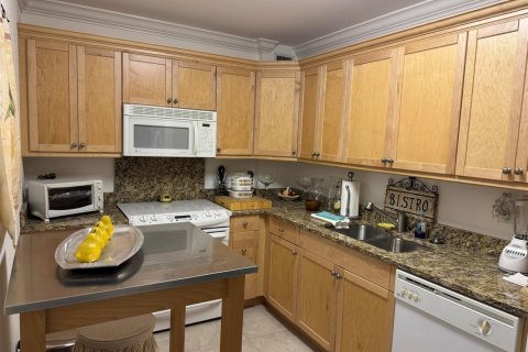 Купить кондоминиум в Палм-Бич, Флорида 4 комнаты, 88.44м2, № 2082454 - фото 23