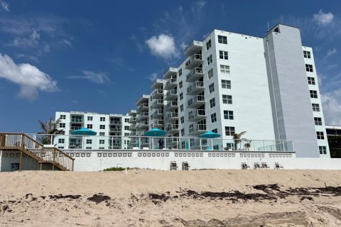 Купить кондоминиум в Палм-Бич, Флорида 4 комнаты, 88.44м2, № 2082454 - фото 8