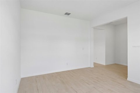 Casa en venta en Orlando, Florida, 5 dormitorios, 297.1 m2 № 2280257 - foto 4