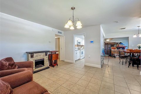 Villa ou maison à vendre à Orlando, Floride: 3 chambres, 108.14 m2 № 1785060 - photo 3