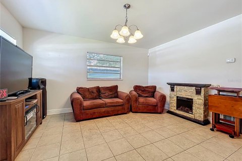 Villa ou maison à vendre à Orlando, Floride: 3 chambres, 108.14 m2 № 1785060 - photo 5