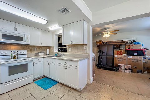 Villa ou maison à vendre à Orlando, Floride: 3 chambres, 108.14 m2 № 1785060 - photo 11