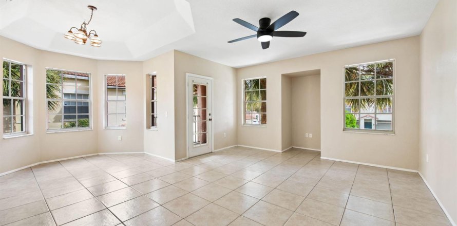Condo à Boynton Beach, Floride, 2 chambres  № 2429827