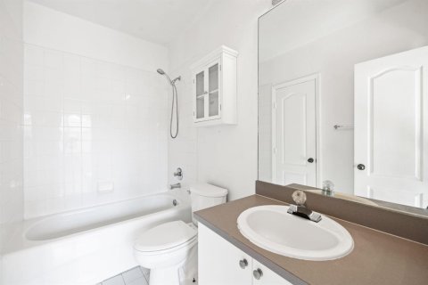 Copropriété à vendre à Boynton Beach, Floride: 2 chambres, 125.7 m2 № 2429827 - photo 15