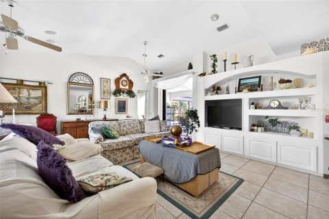 Villa ou maison à vendre à Punta Gorda, Floride: 3 chambres, 175.4 m2 № 2140672 - photo 9