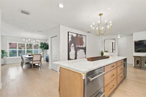 Casa en venta en Saint Petersburg, Florida, 4 dormitorios, 221.66 m2 № 2383668 - foto 15