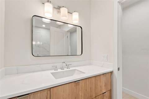 Casa en venta en Saint Petersburg, Florida, 4 dormitorios, 221.66 m2 № 2383668 - foto 22
