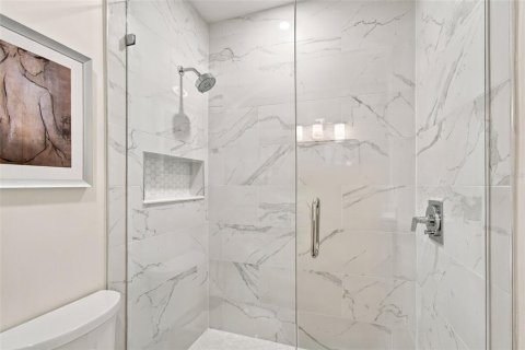 Casa en venta en Saint Petersburg, Florida, 4 dormitorios, 221.66 m2 № 2383668 - foto 21