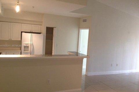Condominio en venta en Miami, Florida, 2 dormitorios, 91.88 m2 № 1993472 - foto 8