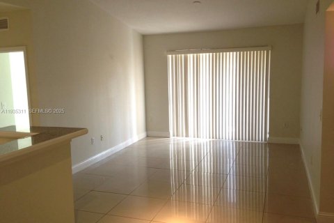 Condominio en venta en Miami, Florida, 2 dormitorios, 91.88 m2 № 1993472 - foto 9