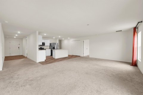 Casa en venta en Port St. Lucie, Florida, 4 dormitorios, 198.25 m2 № 2361854 - foto 5