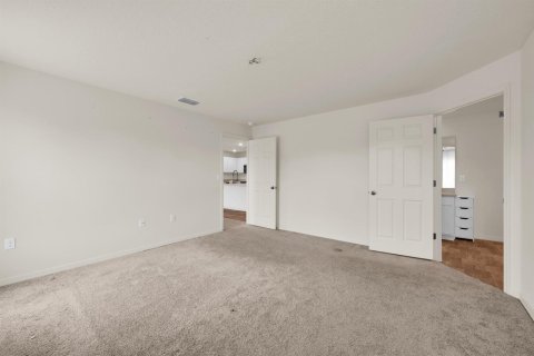 Casa en venta en Port St. Lucie, Florida, 4 dormitorios, 198.25 m2 № 2361854 - foto 12