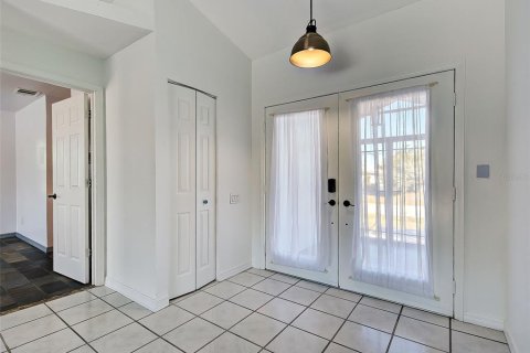 House in Punta Gorda, Florida 3 bedrooms, 196.49 sq.m. № 2122033 - photo 10