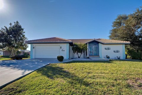Villa ou maison à Punta Gorda, Floride 3 chambres, 196.49 m2 № 2122033