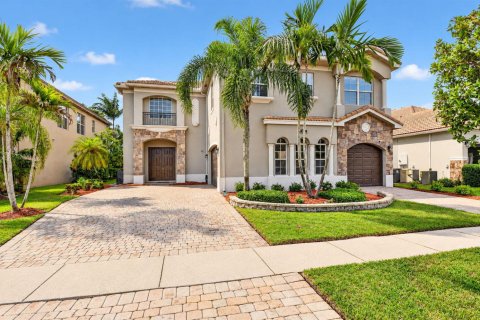 House in Boynton Beach, Florida 6 bedrooms, 415.46 sq.m. № 2394749