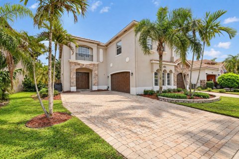 House in Boynton Beach, Florida 6 bedrooms, 415.46 sq.m. № 2394749 - photo 5