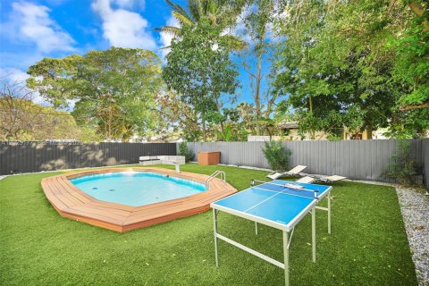 Villa ou maison à vendre à Miami, Floride: 4 chambres, 218.97 m2 № 2257405 - photo 30