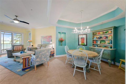 Copropriété à vendre à Lakewood Ranch, Floride: 3 chambres, 275.27 m2 № 2091626 - photo 10