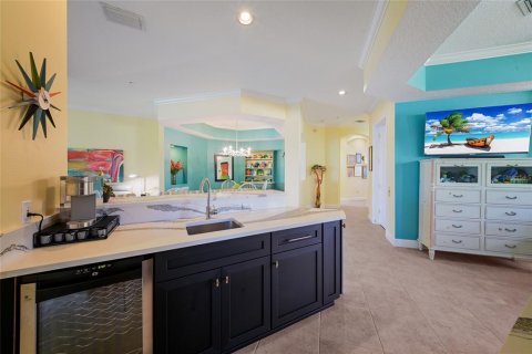 Copropriété à vendre à Lakewood Ranch, Floride: 3 chambres, 275.27 m2 № 2091626 - photo 21