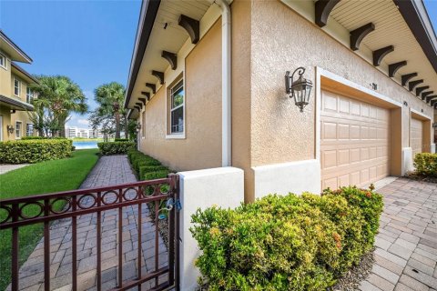 Copropriété à vendre à Lakewood Ranch, Floride: 3 chambres, 275.27 m2 № 2091626 - photo 2