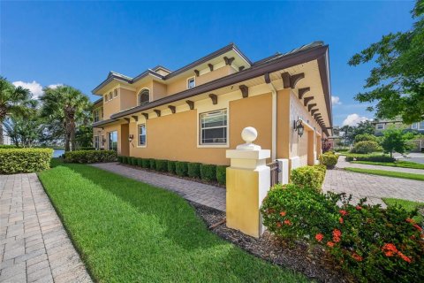 Copropriété à vendre à Lakewood Ranch, Floride: 3 chambres, 275.27 m2 № 2091626 - photo 3