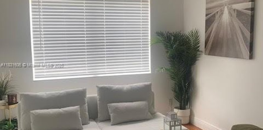 Condo à Miami Beach, Floride, 2 chambres № 1814443