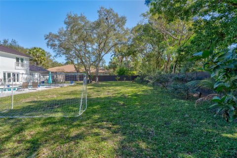 Villa ou maison à vendre à Palmetto Bay, Floride: 4 chambres, 284.47 m2 № 2020373 - photo 22