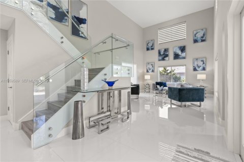Villa ou maison à vendre à Palmetto Bay, Floride: 4 chambres, 284.47 m2 № 2020373 - photo 7