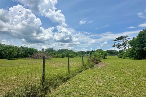 Terreno en venta en Kenansville, Florida № 1795279 - foto 1