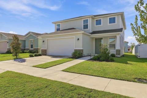 Casa en Ocala, Florida 4 dormitorios, 217.11 m2 № 2379548