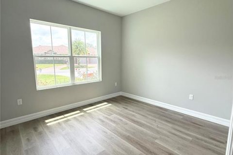 House in Sebring, Florida 4 bedrooms, 194.35 sq.m. № 2213938 - photo 8
