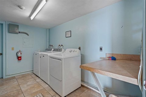 Condominio en venta en Saint Pete Beach, Florida, 2 dormitorios, 131.92 m2 № 2100029 - foto 25