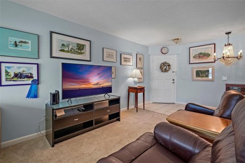 Condominio en venta en Saint Pete Beach, Florida, 2 dormitorios, 131.92 m2 № 2100029 - foto 11