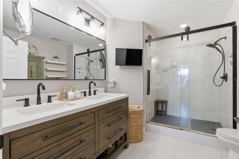 Купить кондоминиум в Тампа, Флорида 7 комнат, 110м2, № 2217731 - фото 26