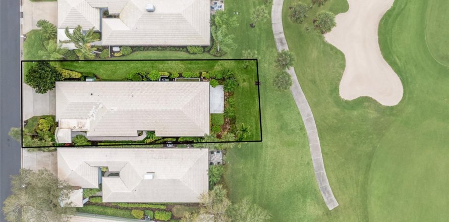 House in Vero Beach, Florida 2 bedrooms, 195 sq.m. № 1074774
