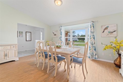 House in Deltona, Florida 4 bedrooms, 197.14 sq.m. № 1894651 - photo 6