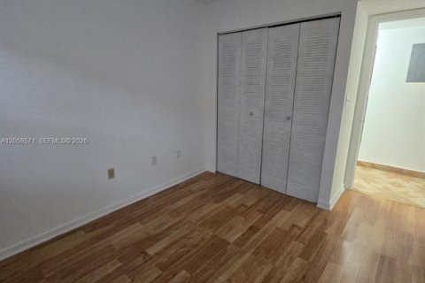 Купить кондоминиум в Майами, Флорида 3 спальни, 108.23м2, № 2168168 - фото 24