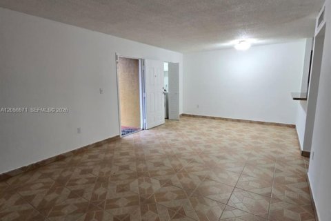 Купить кондоминиум в Майами, Флорида 3 спальни, 108.23м2, № 2168168 - фото 10