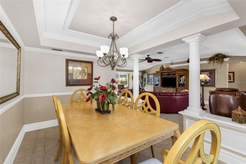 House in Punta Gorda, Florida 3 bedrooms, 186.27 sq.m. № 2431069 - photo 13