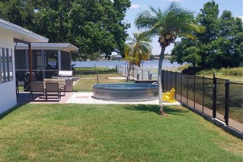House in Largo, Florida 3 bedrooms, 118.45 sq.m. № 1747101 - photo 22
