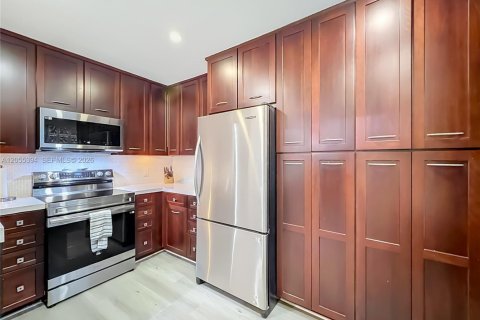 Condominio en venta en Plantation, Florida, 3 dormitorios, 104.05 m2 № 2186405 - foto 10