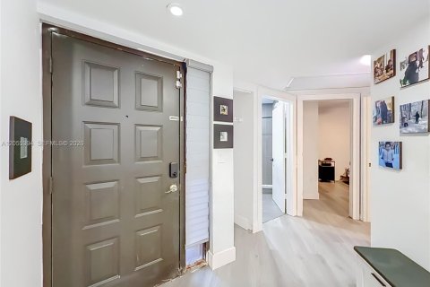 Condominio en venta en Plantation, Florida, 3 dormitorios, 104.05 m2 № 2186405 - foto 8