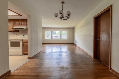 Casa en venta en Lakeland, Florida, 3 dormitorios, 171.4 m2 № 2308550 - foto 8