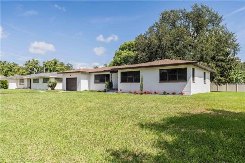 Casa en venta en Lakeland, Florida, 3 dormitorios, 171.4 m2 № 2308550 - foto 2